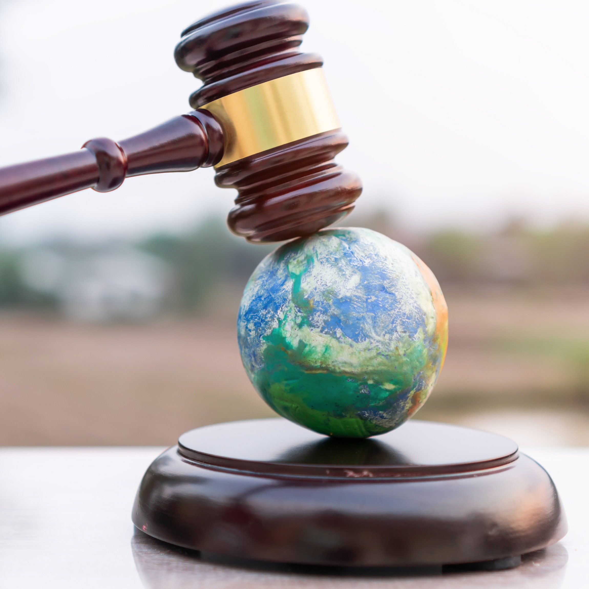 Le droit international face aux conflits contemporains : entre impuissance apparente et nécessité absolue